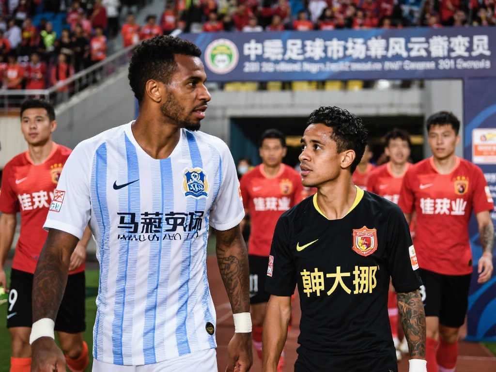 东尼