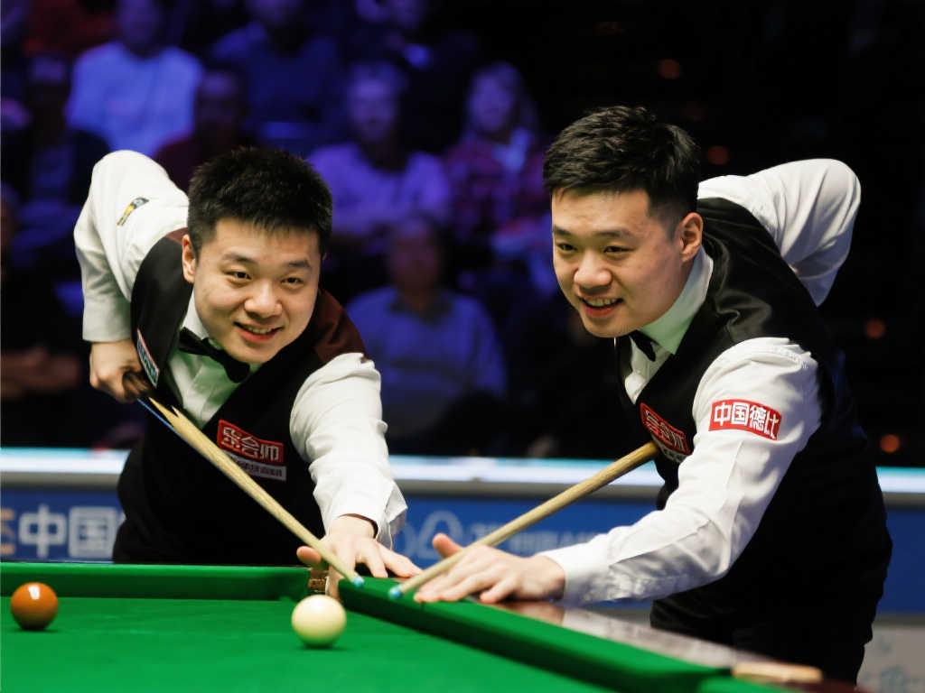 以便在比赛 以便在比赛